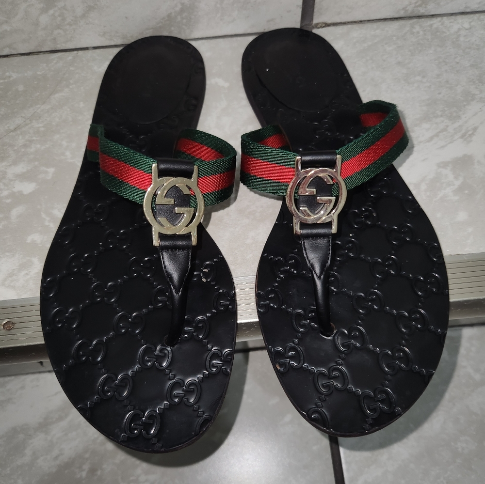 Gucci sandals